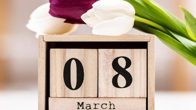 Чи скасували 8 березня в Україні: святкуватимуть українці чи ні