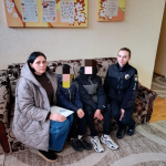 Жили у холодній хаті, без світла, їжі та батька: на Волині у п'яної матері вилучили двох малолітніх дітей
