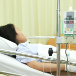 На Волині школярка потрапила до лікарні після розпиття алкоголю в дворі