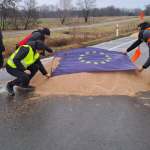 Висипане зерно на волинському кордоні: посольство України в Польщі звернулося до поліції