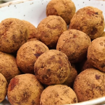 Як приготувати смачні домашні цукерки