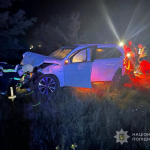 На Волині 16-річна дівчина на Mercedes злетіла в кювет: у ДТП постраждали п'ятеро
