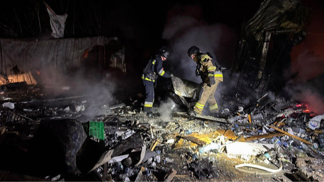 «Медики казали, що 8 — 200, 40 поранених, 6 зниклих безвісти», — військовий про удар під час шикування