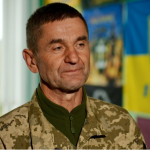 Учитель, який став сапером: 59-річний волинянин навчає побратимів виживати й перемагати