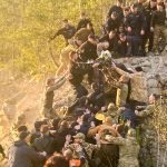 На Рівненщині добу шукали хлопчика, який провалився у кар’єр