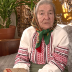 «Без Шевченка нема України»: 87-річна волинянка цитує поеми і зберігає «Кобзар» 1961 року