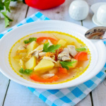 Експерт з довголіття рекомендує їсти цей суп на сніданок - і ось чому