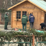 Свято наближається: у місті на Волині завершують облаштування «Різдвяного містечка»