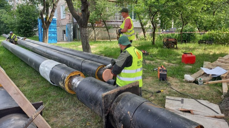 У Луцьку 16 будинків без гарячої води