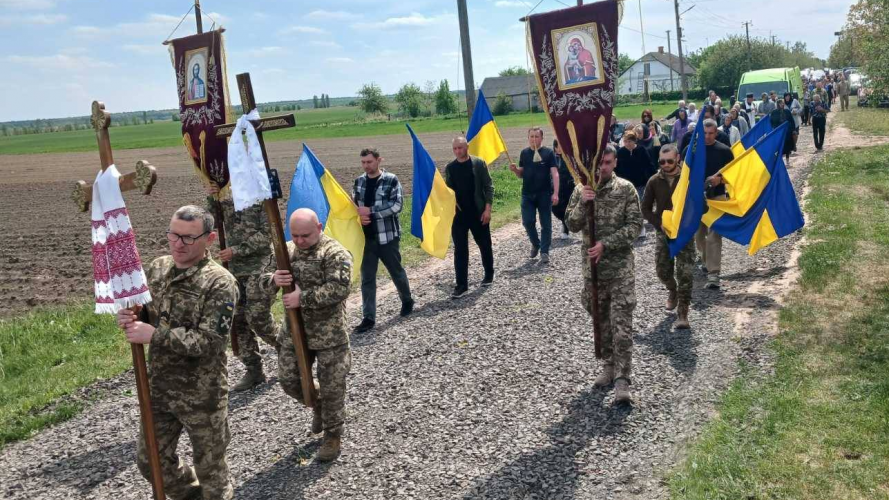 На Волині поховали захисника Володимира Головашова, який помер від важкої хвороби
