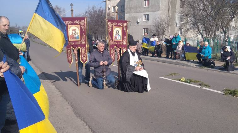 Після декількох тижнів очікування на рідну Волинь «на щиті» навіки повернувся молодий Герой Дмитро Жмур