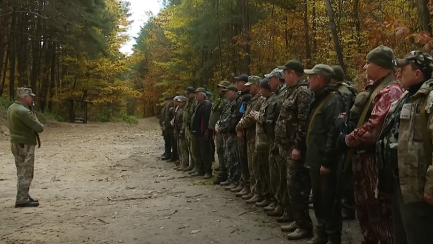 Місцеві вчаться воювати: Волинь готується до ймовірного вторгнення з боку Білорусі