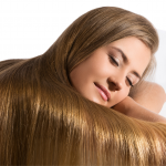 Місячний календар стрижок на листопад 2025 року: у які дні йти до перукаря