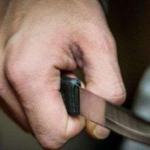 У Луцьку під час застілля чоловік поранив знайомого ножем: потерпілого госпіталізували