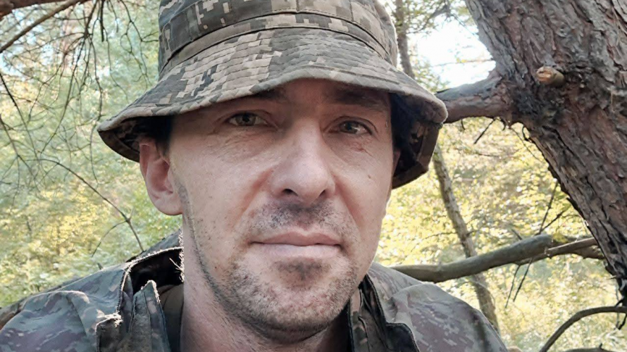 Казали: «Ваш син загинув як Герой», а серце рвалося, бо мені шкода свою дитину: воїн з Волині кілька днів не дожив до 33-річчя