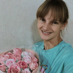 Захоплення переросло у власну справу: вчителька з Волині створює букети із зефіру