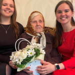 85 років доброти, сили й віри: на Волині бабуся у колі великої родини відзначила ювілей