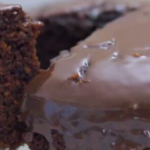 Шоколадний манник «1 стакан»: простий десерт, який готується дуже швидко