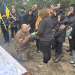 Без батька залишились дві доньки: на Волині попрощалися з Героєм Андрієм Хомичем