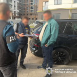На Волині посадовець Держпраці вимагав $20 тисяч за «позитивний» висновок» у справі про загибель будівельника
