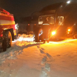 На Волині у снігу застряг рейсовий автобус з 13 пасажирами