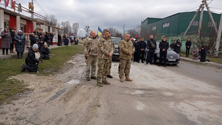 Трагічний Святвечір: на Волинь востаннє повернувся полеглий Герой Андрій Мельничук