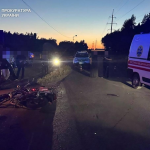 На Волині п’яний мотоцикліст збив 11-річного хлопчика на самокаті: водія взяли під варту