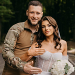 Прийшов у відпустку, одружився і пішов на фронт. у Луцьку військовий одружився зі своєю коханою. Фото