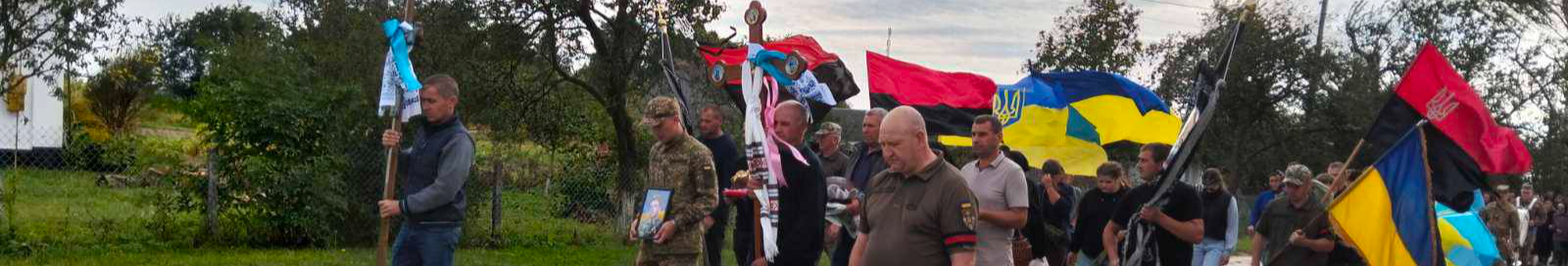 Не встиг створити сім’ю і потішити батьків онуками: на Волині поховали молодого Героя Андрія Денисюка