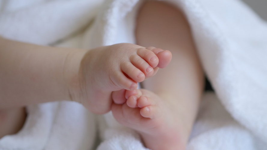 Медики дістали кору сосни з бронхів 8-місячної дитини