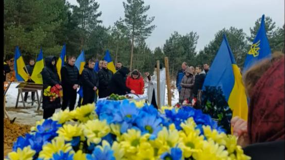 Пройшов пекло війни: на Волині попрощалися із захисником Анатолієм Новосадом