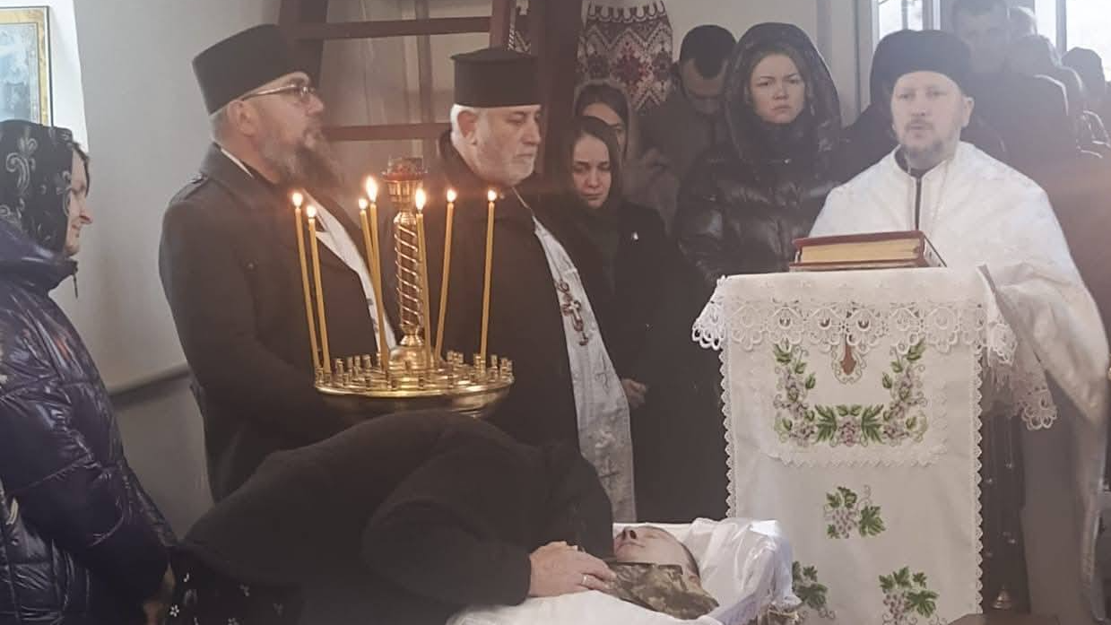 На Волині громада провела в останню путь захисника Андрія Ганнущенка