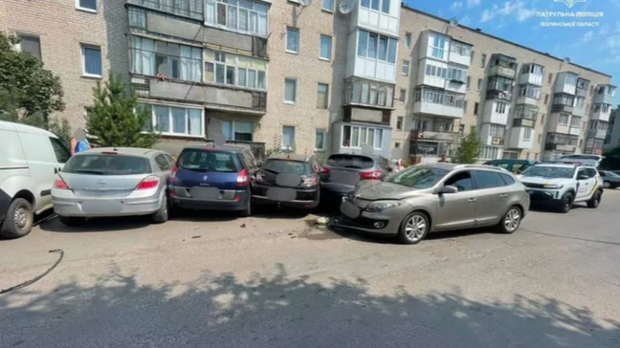 П’яний водій у Луцьку розбив п’ять авто: суд виніс покарання