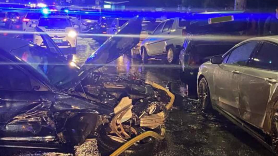 У Києві п'яний водій протаранив п'ять авто та влаштував бійку