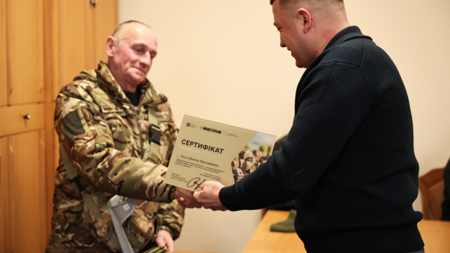 Ще 5 ветеранів Волині отримали сертифікати на житло – серед них захисники з інвалідністю