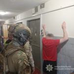 Посилки з «сюрпризом»: поліція викрила схему постачання наркотиків до волинської колонії