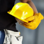 У Луцьку чоловік під виглядом будівельника обманув людей на понад 125 тисяч гривень