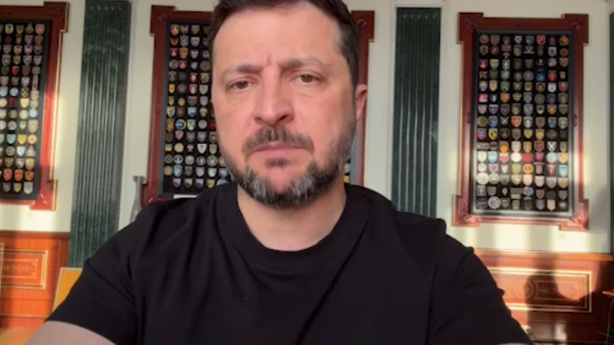 «Бережіть життя»: Зеленський попередив про небезпеку масштабного удару РФ