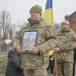 Навіки 22: на Волині громада попрощалася з молодим Героєм Дмитром Корнійчуком