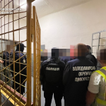 Наркотики в цукерках: у Луцькому СІЗО викрили канал постачання психотропів