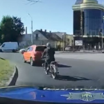 Погоня під час прощання з Героєм: у Луцьку затримали п’яного водія мопеда