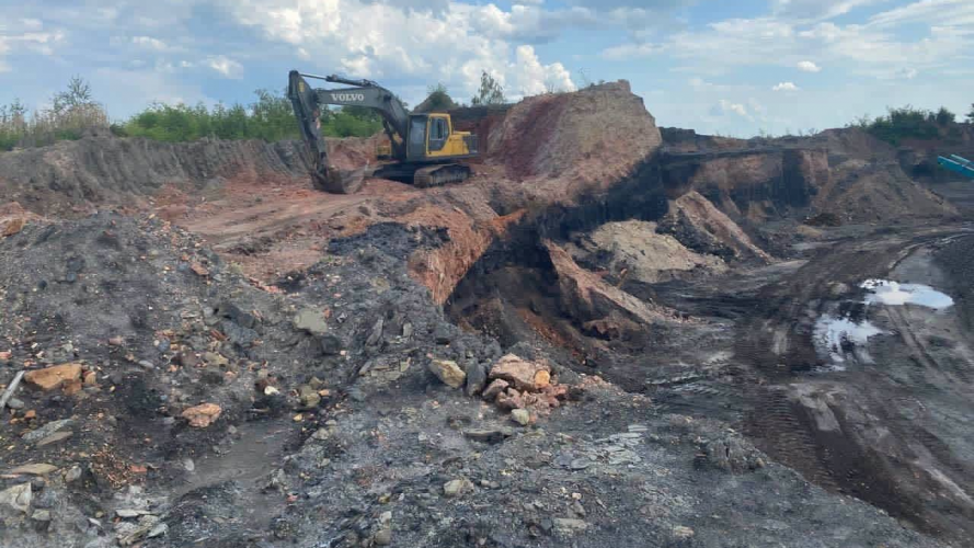 На Волині директора підприємства підозрюють у легалізації видобутих копалин на понад 30 млн грн
