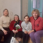 Має девʼятеро правнуків: бабуся з Волині відзначила 90-річчя