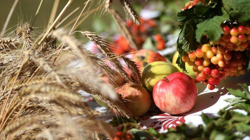 Яблучний, Медовий та Горіховий Спаси 2024 року: нові дати святкувань