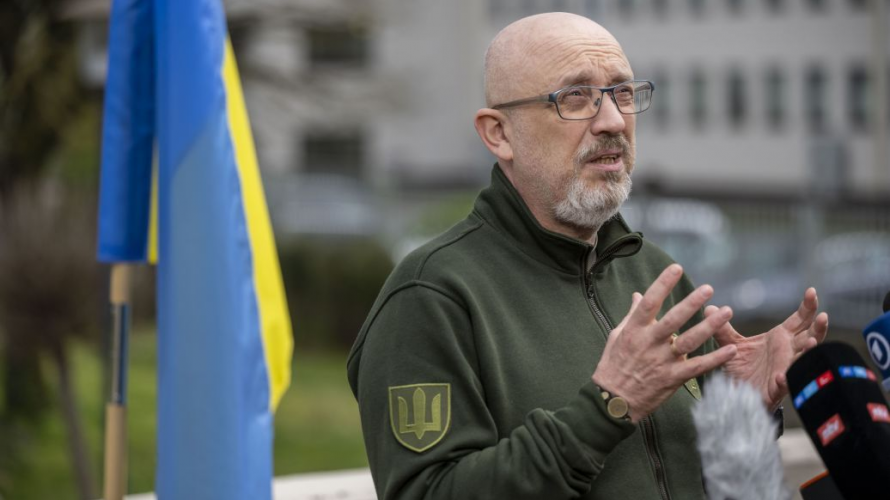 День війни коштує Україні 100 мільйонів доларів, - голова Міноборони Резніков 