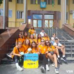 Торгували для ЗСУ: юні волонтери влаштували благодійний ярмарок на Волинській митниці