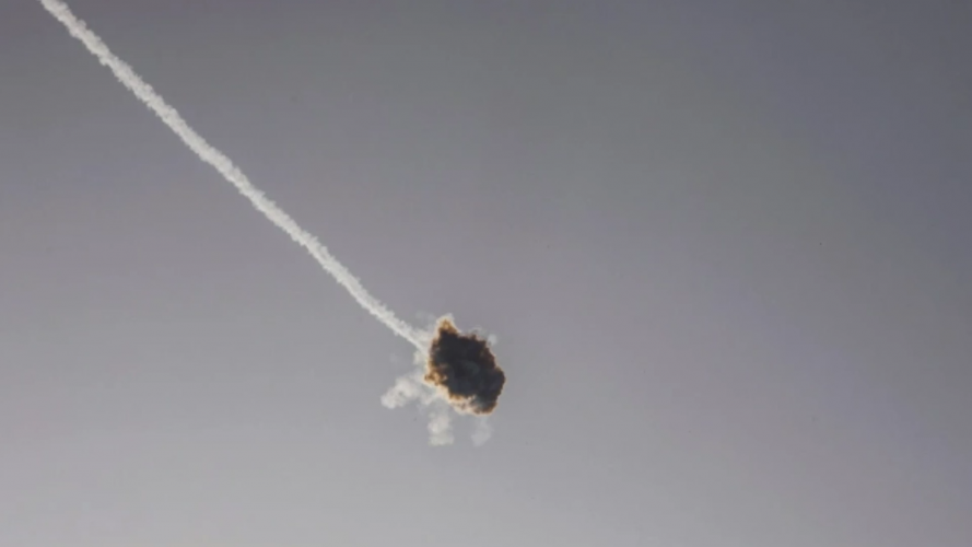 росіяни влучили в енергообʼєкт біля Нововолинська, частина громади без світла