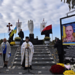 Пам’ять поколінь: на Волині відкрили меморіал загиблим у війнах односельчанам та Алею Слави