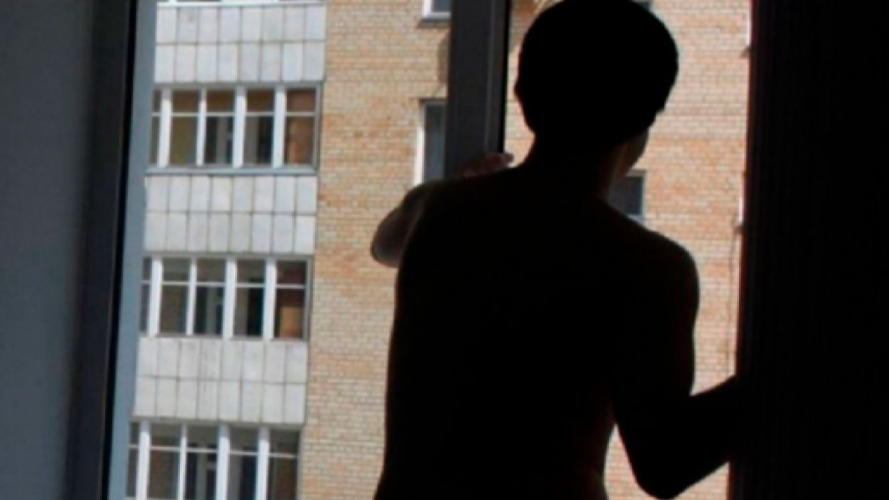У Луцьку дитина випала з вікна: хлопчика госпіталізували до реанімації