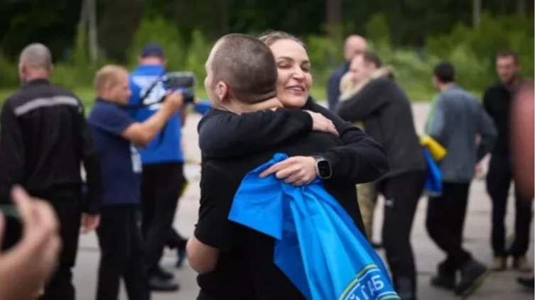 Влад Плис, повернення з полону